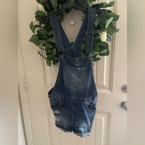 Jean overall shorts size 13